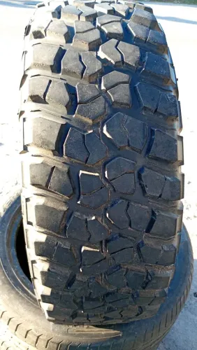 Pneu BF GOODRICH 285/70/17