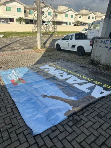 Lona para cobertura 8x3 resistente com ilhós (tenho tamanhos maiores)