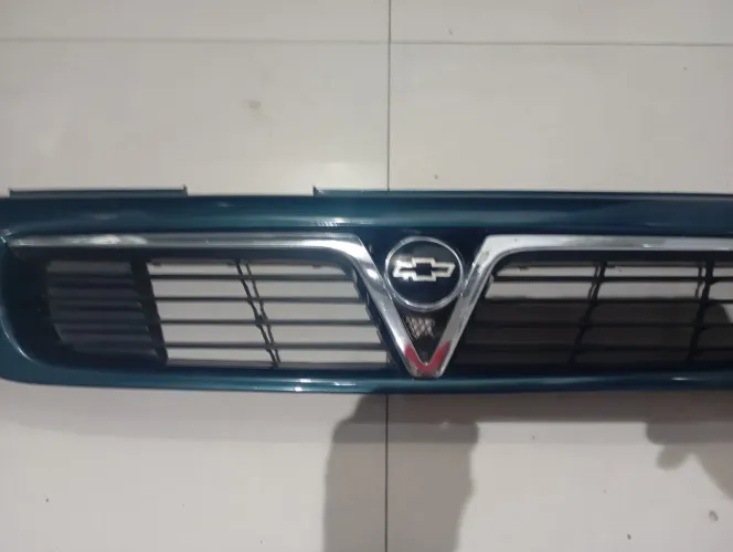 Grade dianteira do GM astra 95 original