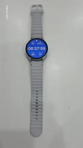 Smartwatch Galaxy 7 BT 44mm usado.