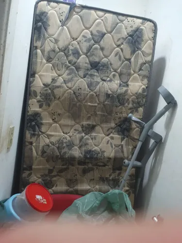 Colchão solteiro doação