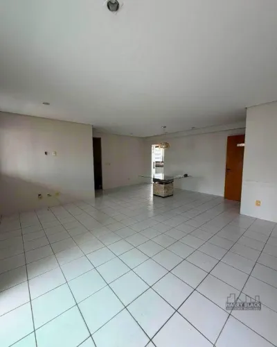Rosarinho | Amplo Apartamento no Edifício Maria Esther | 126m² | 3 Suítes | 2 Vagas