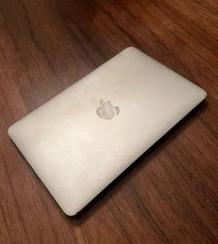 macbook air mid 2012