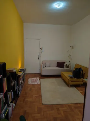 Quarto aconchegante centro - vaga Feminina 