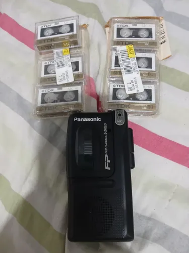 Mini gravador panasonic + 6 mini fita virgem nova