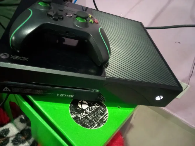 Xbox one  1 controle 