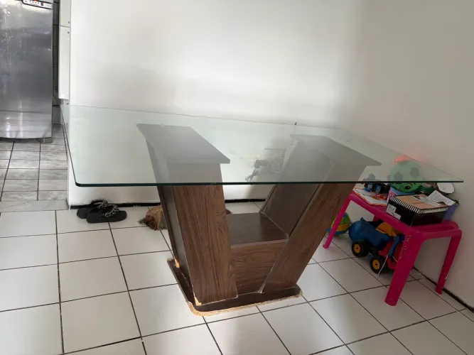 Tampo de vidro para mesa com 6 cadeiras