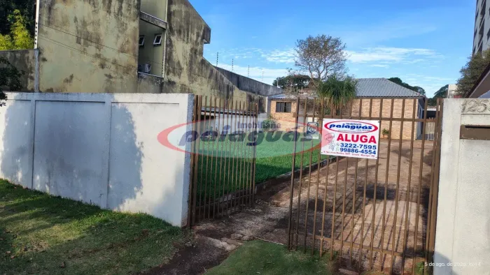 Casa para alugar RESIDENCIAL OU COMERCIAL no bairro Zona 08 - Maringá/PR