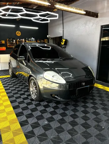 Fiat Punto Essence Dualogic 1.6 Flex 16V 5P 2012