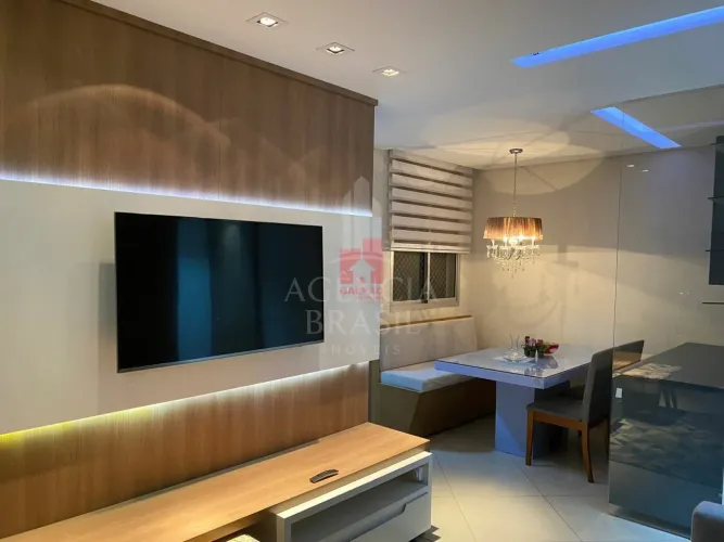 Excelente Apartamento Duplex, com varanda em Moema, possui 70m², com 2 quartos, sendo 2 su