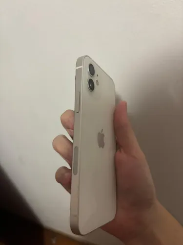 VENDO IPHONE 12