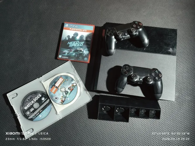 PS4 Fat 500 GB Revisado + 2 Controles Originais + 3 Jogos.