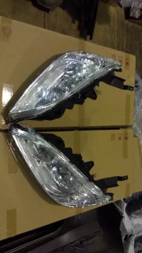 Farol Honda civic 99 ate 2016