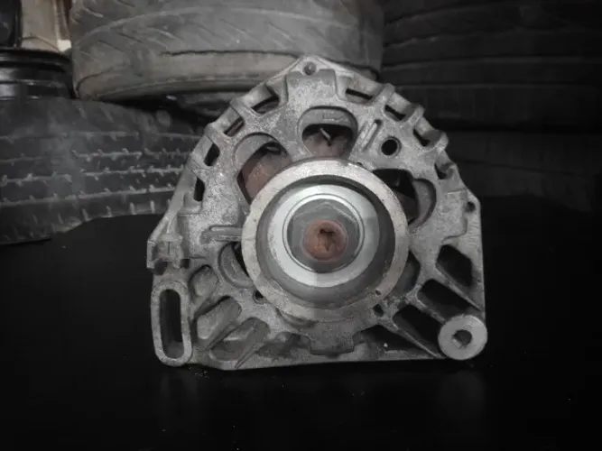 Alternador Renault Clio Twingo 1.0 75a 12v 2002 SG7S070 2543550C