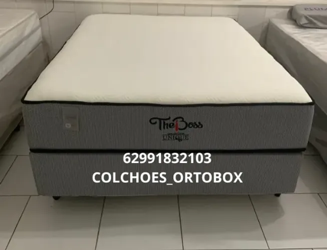 Base e Colchão Casal de espuma D33 de molas ensacadas da Plumatex
