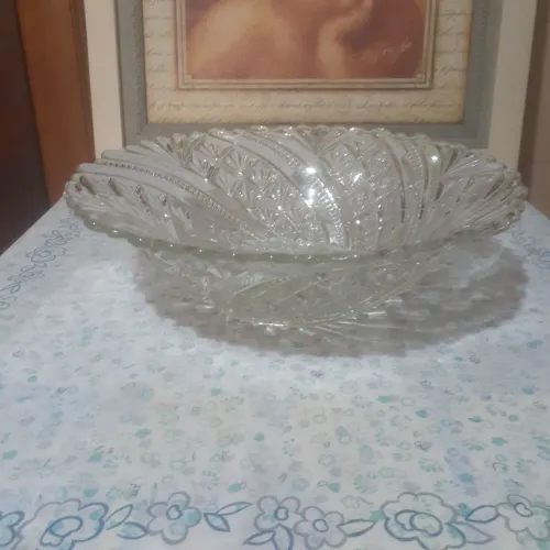 Fruteira de mesa vidro todo trabalhado...perfeita