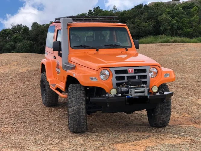 Troller T-4 TGV 3.2 TDI CAPOTA RIGIDA 2013