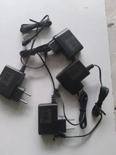 Fonte / adaptador 
