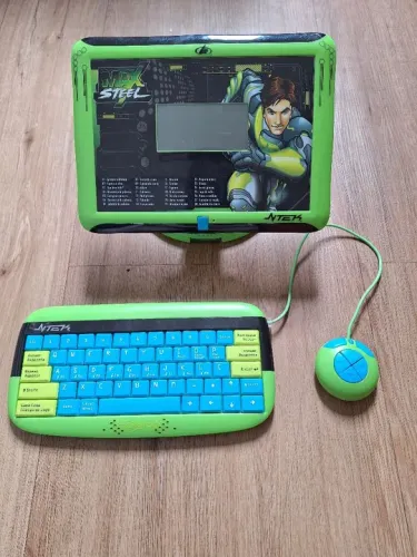 Computador Infantil Max Steel Ntek