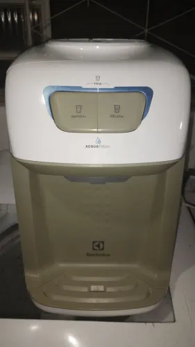 Bebedouro Electrolux AcquaFresh - Água Natural e Gelada