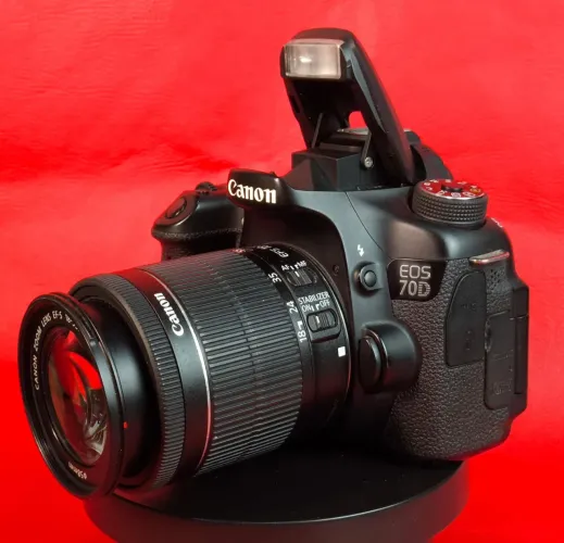Câmera Canon EOS 70D
