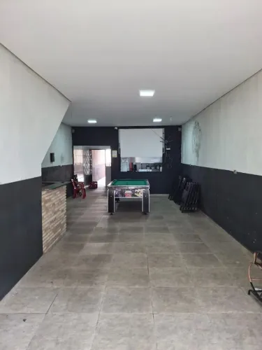 Salão comercial VL. Margarida- ideal para restaurante ou igreja..