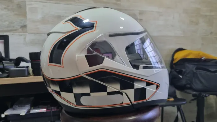 Capacete Cms robocop maravilhoso