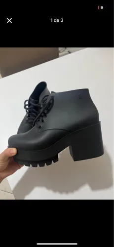 Bota melissa