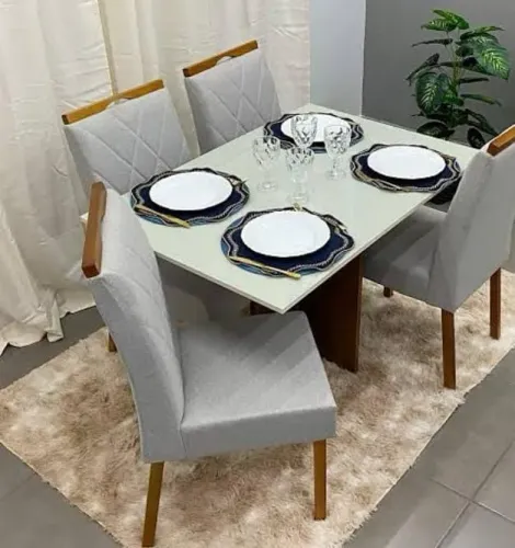 Mesa Luxuoso tampo com vidro e cadeiras em madeira maciça!!