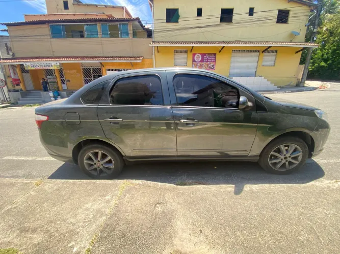 Fiat Grand Siena Attrac. 1.4 EVO F.flex 8V 2013