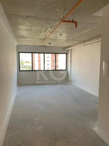 Escritório para Alugar no Passo da Areia com Área Útil de 78m² disponível