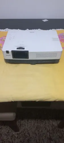 Projetor Sanyo PLCXK 3010