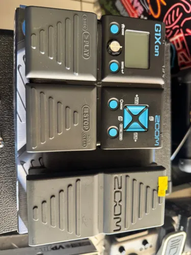 Zoom G1xon Guitarra Pedal Multi-Efeitos