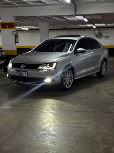 Volkswagen Jetta Highline 2.0 TSI 16V 4P Tiptronic 2013