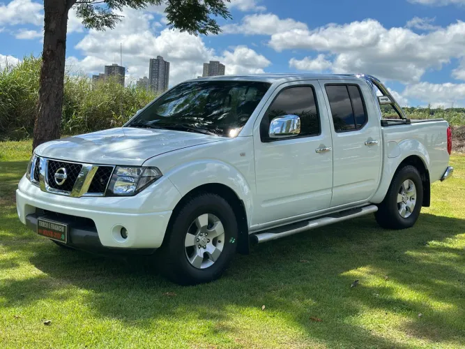 Nissan Frontier XE CD 4X2 2.5 TB Diesel 2013