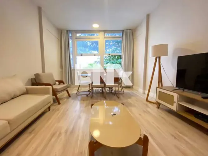 Apartamento : / Residencial / Urca