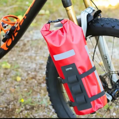 Suporte de garrafa Zefal Z Adventure para bolsa Ou garrafa pet. 6L.