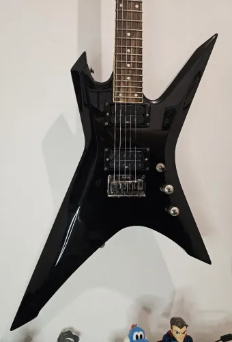 Guitarra Ibanez Xiphos - XP300fx