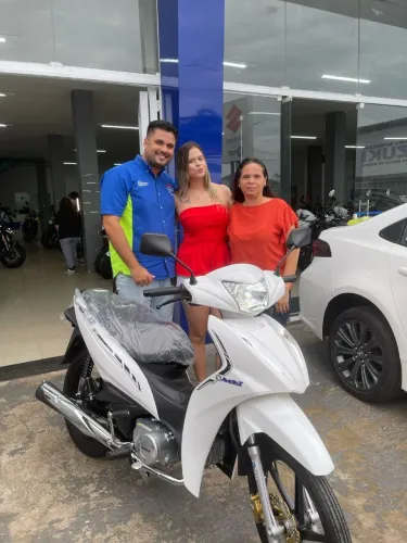 moto com entrada de 1 mil reais 