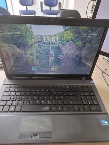 Notebook Daten Core i5 8Gb Ram, SSD, Windows 11 Pró