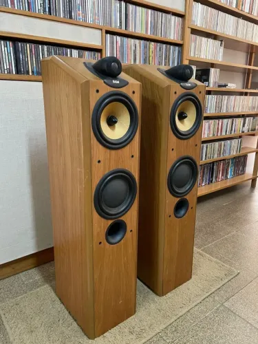 Caixas B&W CDM7 NT (tweeter Nautilus) Hi end 