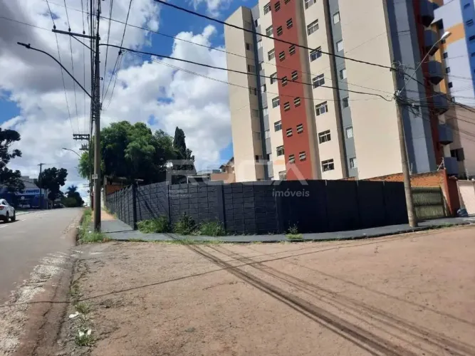 Locação de Terreno / Comercial na cidade de São Carlos