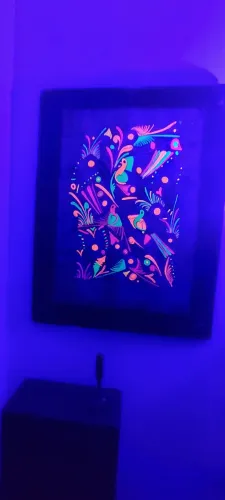 Quadro mexicano com tinta fluorescente