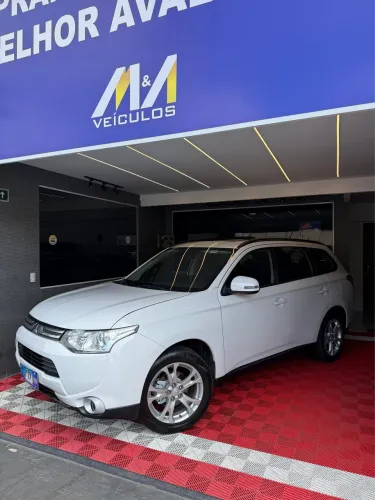 Mitsubishi Outlander 2.0 16V 160cv Aut. 2015