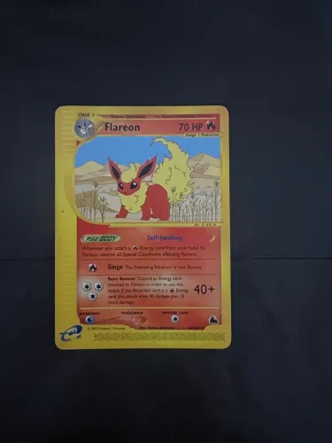 Carta Pokémon Flareon - skyridge