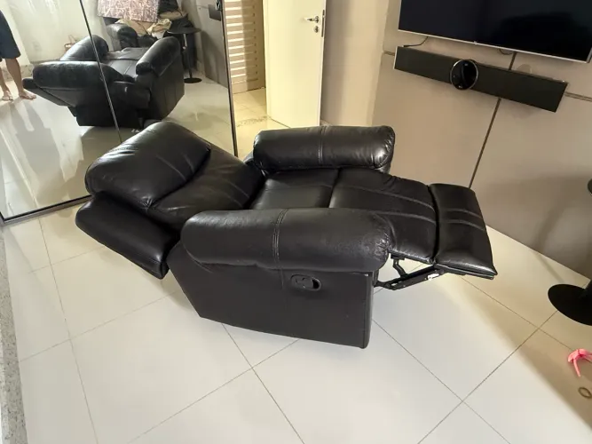 Poltrona do papai reclinável e com balanço ultra confortável