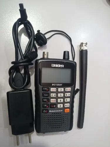 Rádio Scanner Uniden BC125AT. Top