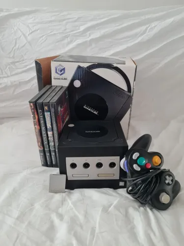 Nintendo gamecube + jogos + cartão de memória