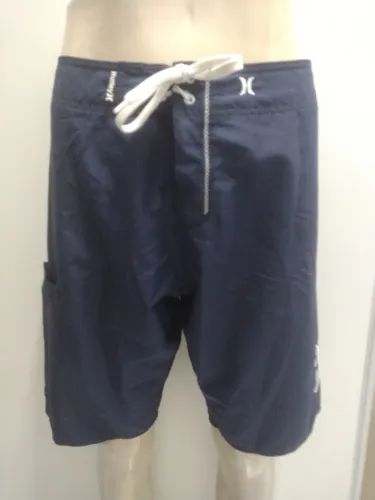 Bermuda masculina Hurley n.42 em excelente estado 