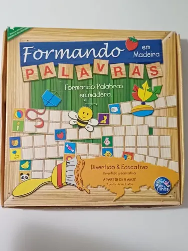 Jogo de Palavras em Madeira - Formando Palavras